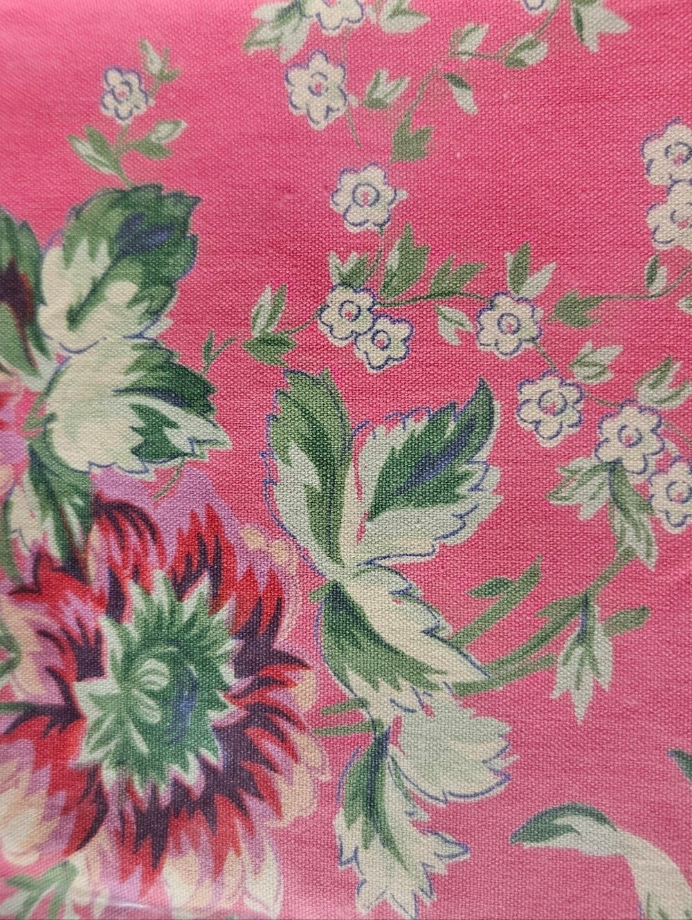 Vintage April Cornell Table Runner